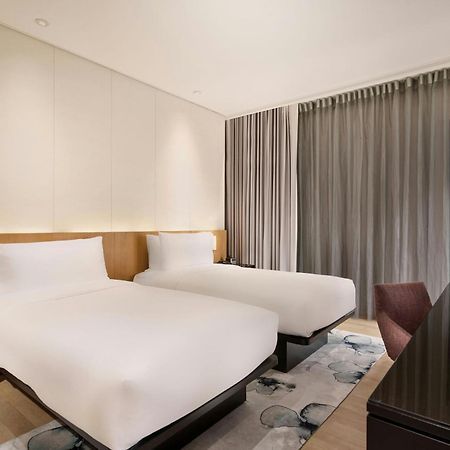 Aloft Taipei Zhongshan Екстериор снимка