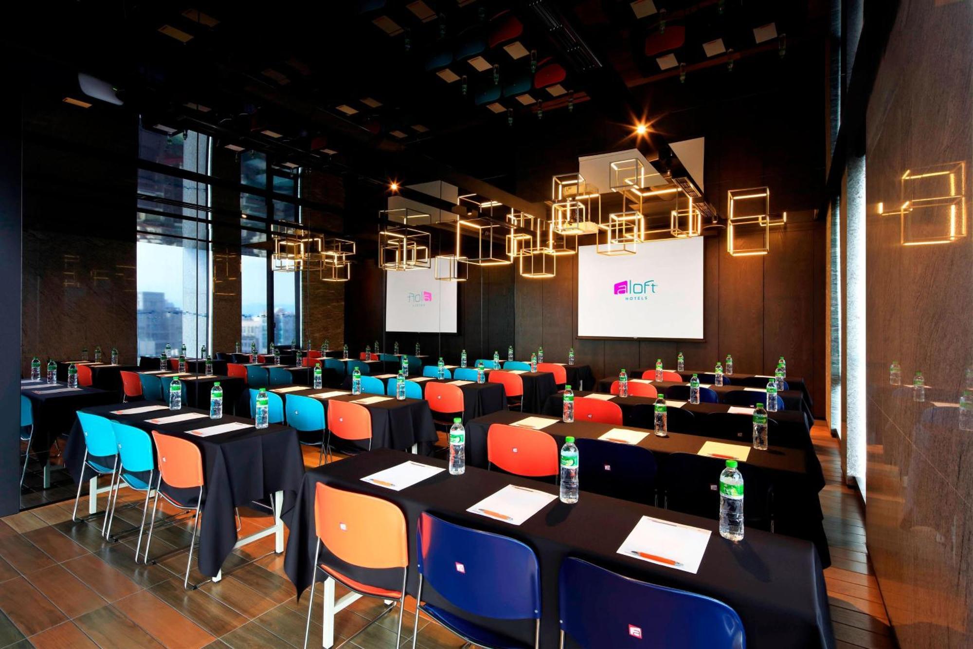 Aloft Taipei Zhongshan Екстериор снимка