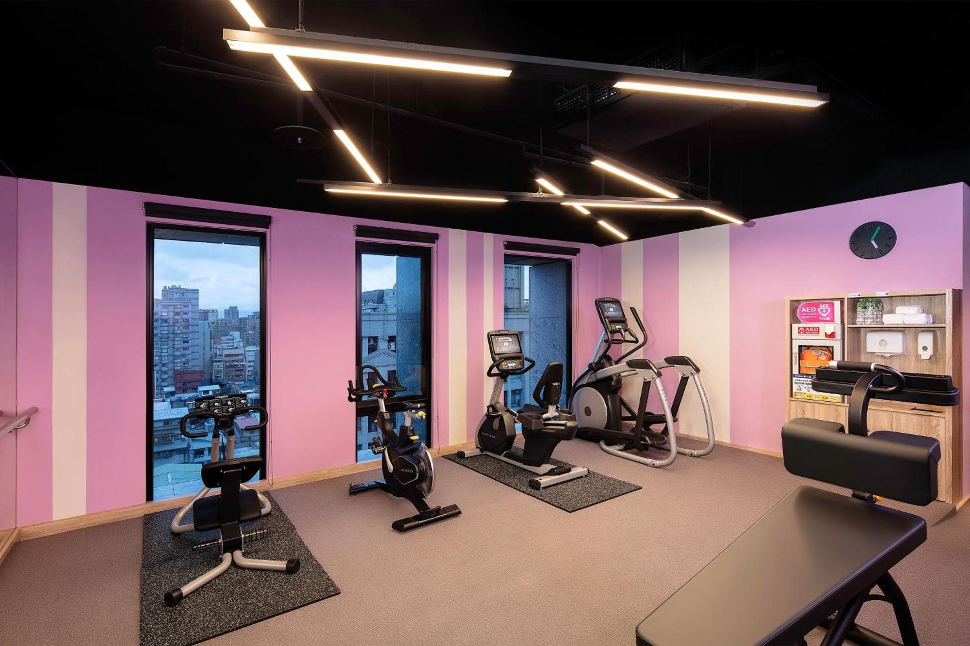 Aloft Taipei Zhongshan Екстериор снимка
