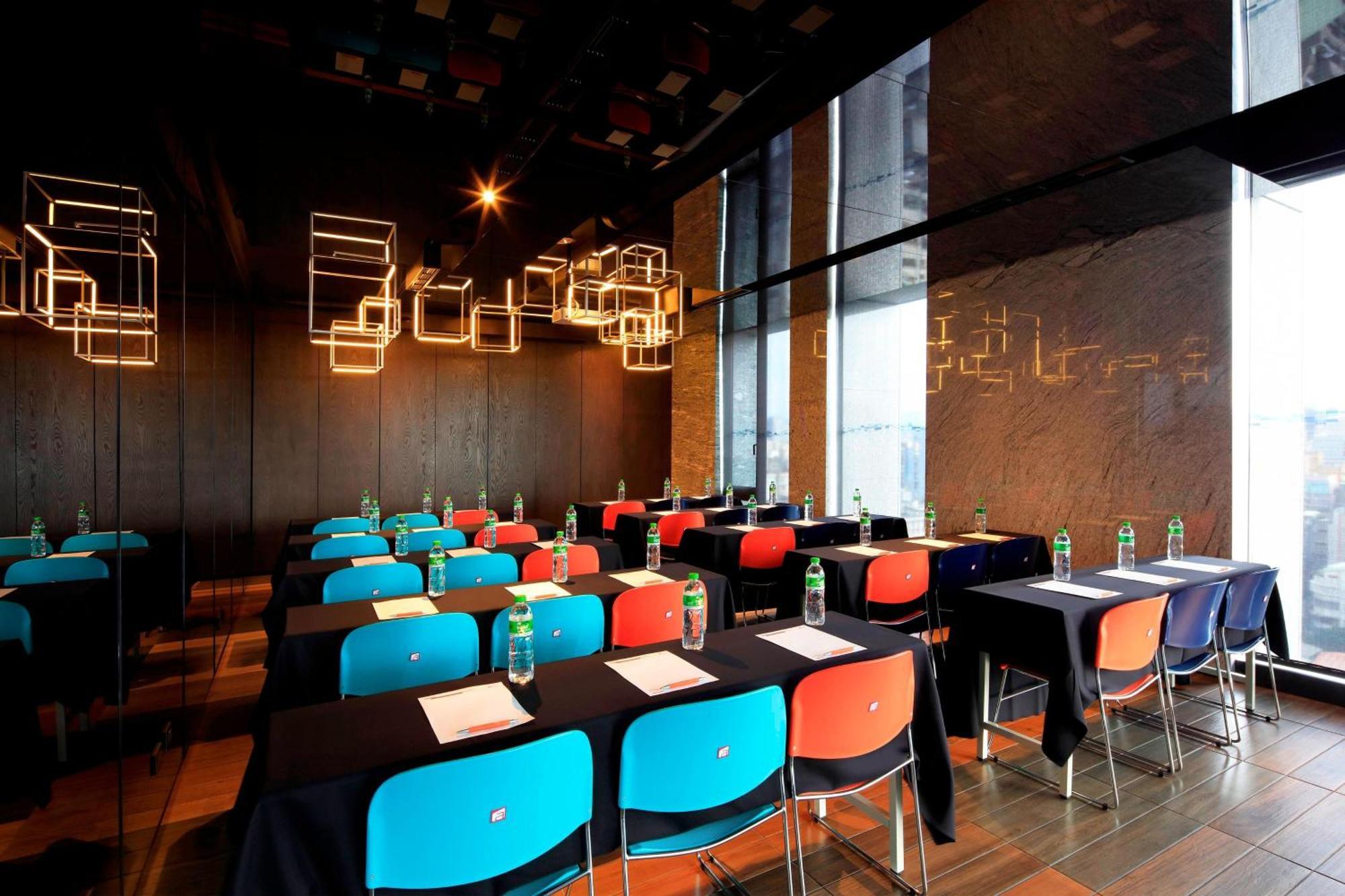 Aloft Taipei Zhongshan Екстериор снимка